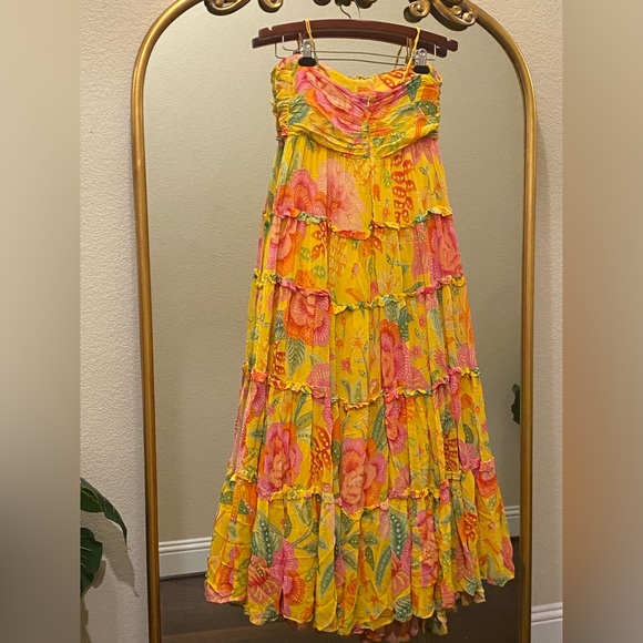 FARM Rio Macaw Bloom Gold and Pink Ruffled Tiered Maxi Dress Size M - Picture 12 of 16